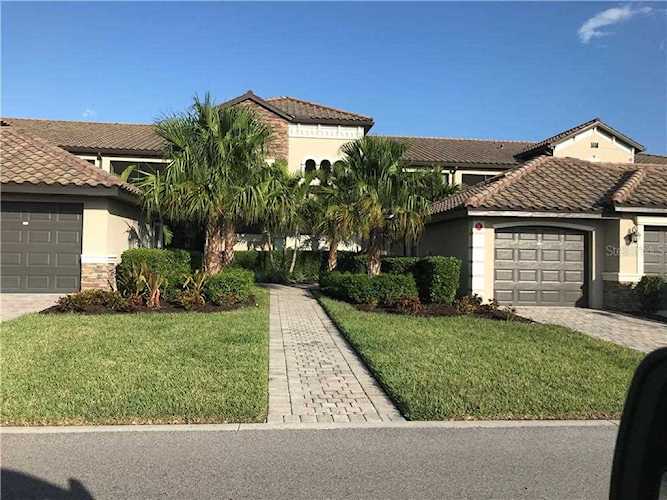 5558 Palmer CIRCLE #203 Lakewood Ranch, FL 34211