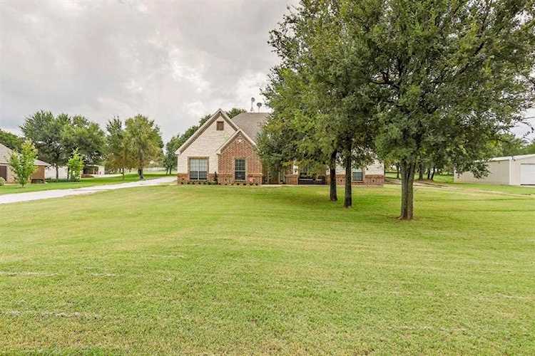 184 Browder Road Springtown, TX 76082
