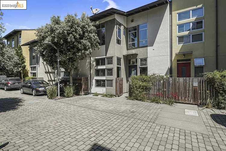 7 Ambler Ln Oakland, CA 94608