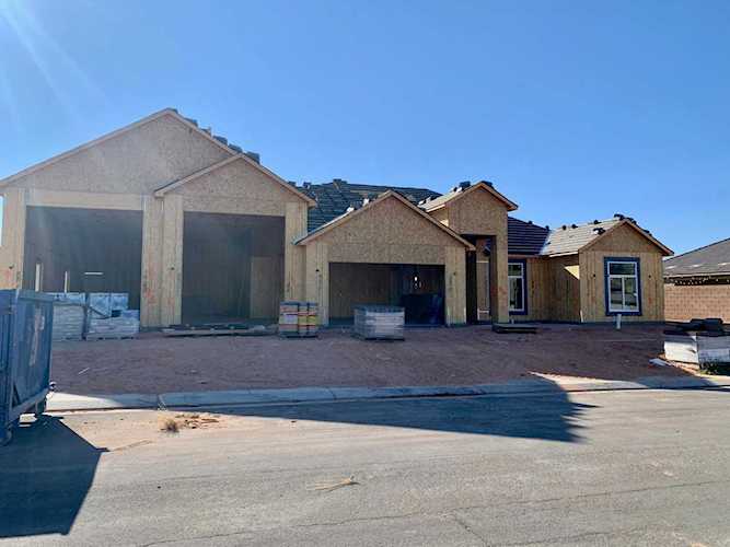 2502 S 3560 W Hurricane, UT 84737