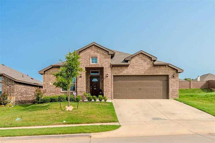 924 Deer Valley Drive Weatherford, TX 76087