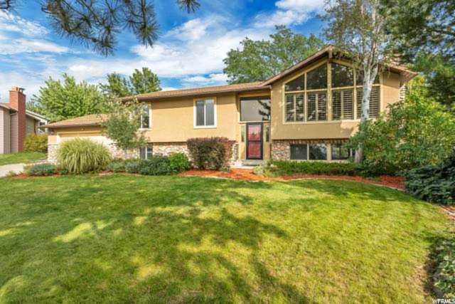 9147 S Woodthrush Cir Sandy, UT 84093