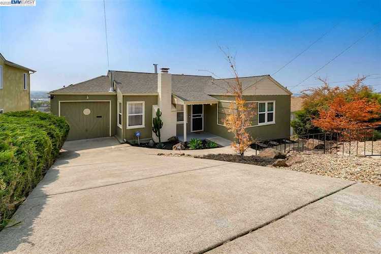 16049 Selborne Drive San Leandro, CA 94578
