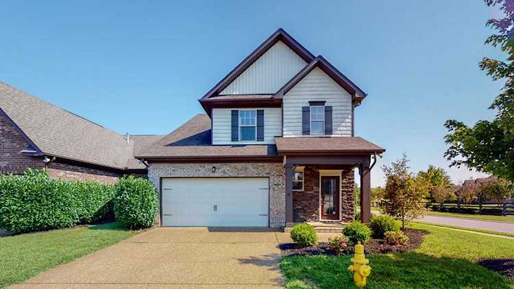 100 England Pl Hendersonville, TN 37075