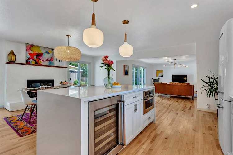 1092 Hudson Lane Napa, CA 94558
