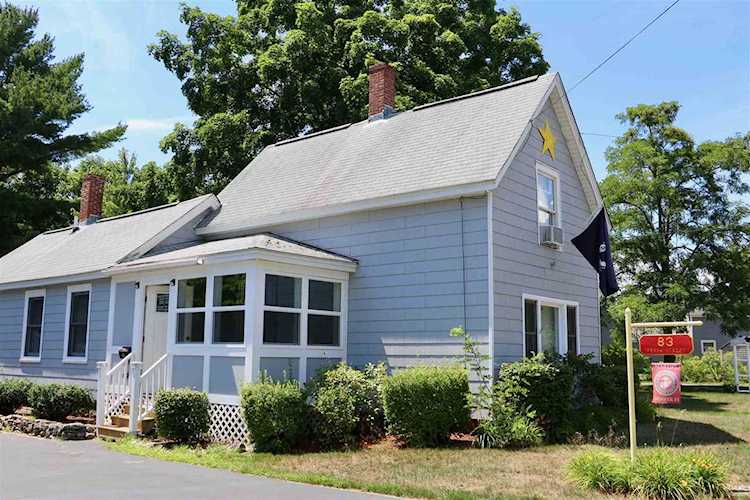 83 Ferry St Hudson, NH 03051