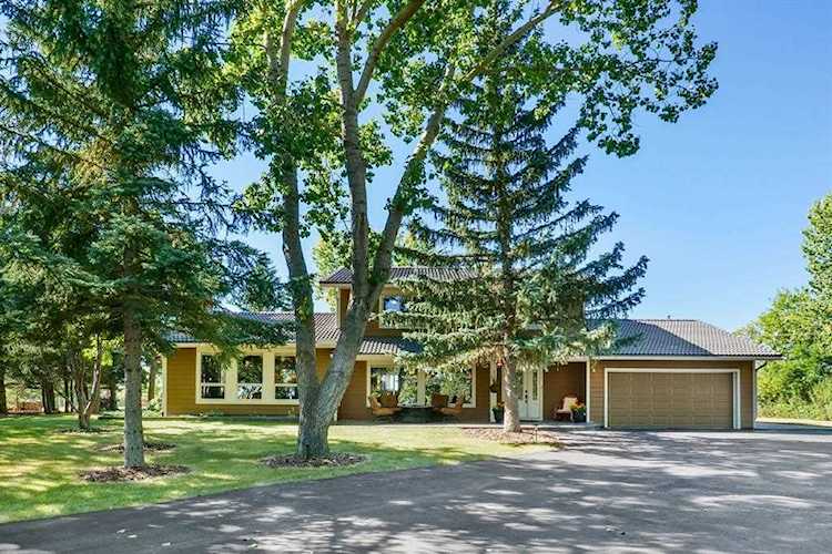 27 Sunset Ridge Bay Rural Rocky View County, AB T3P 1A4