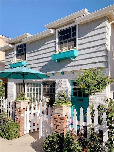 114 Emerald Avenue Newport Beach, CA 92662