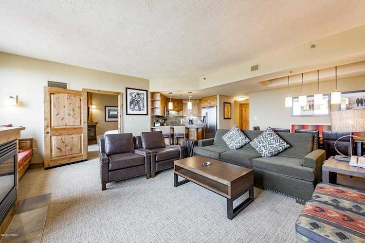3855 N Grand Summit Dr Park City, UT 84098