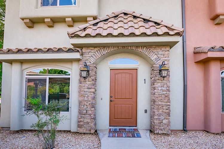 2075 S Sir Monte #1 St George, UT 84770