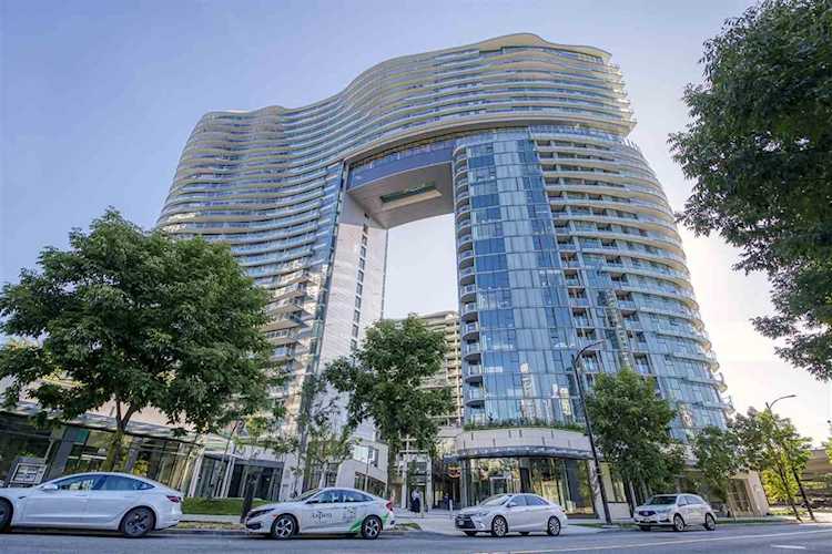 87 Nelson Street #484 Vancouver, BC V6Z 0E8