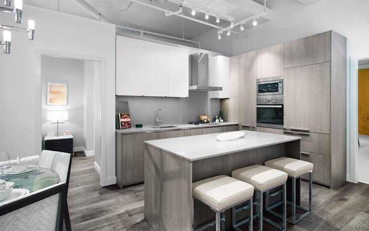 4908 Cambie Street #C104 Vancouver, BC V5Z 2Z5
