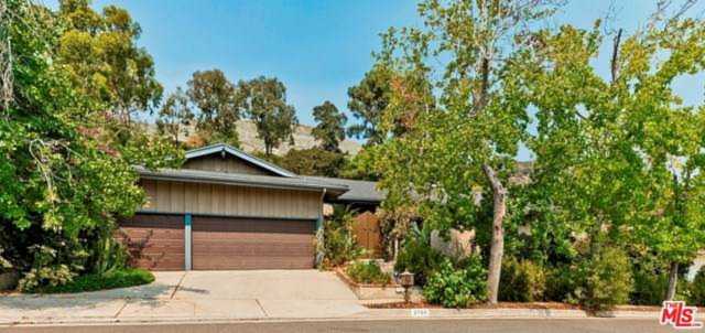 2700 Lake Hollywood Drive Los Angeles, CA 90068
