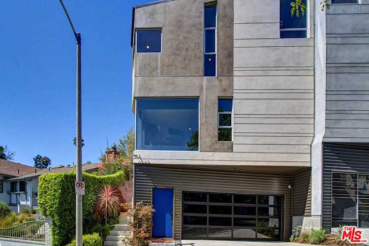 3308 Larissa Drive Los Angeles, CA 90026