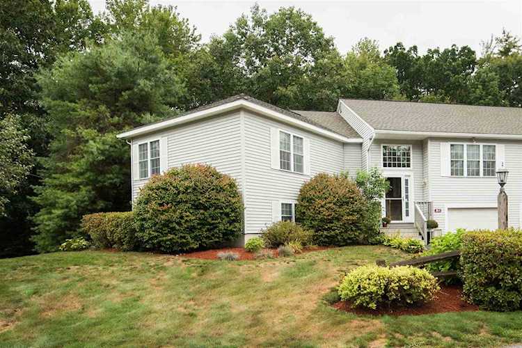 23 Norfolk St #1 Hampstead, NH 03841
