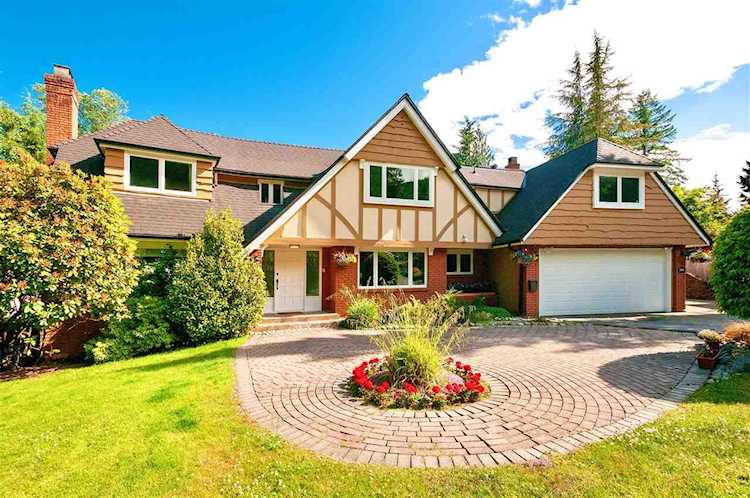 580 Barnham Place West Vancouver, BC V7S 1T7