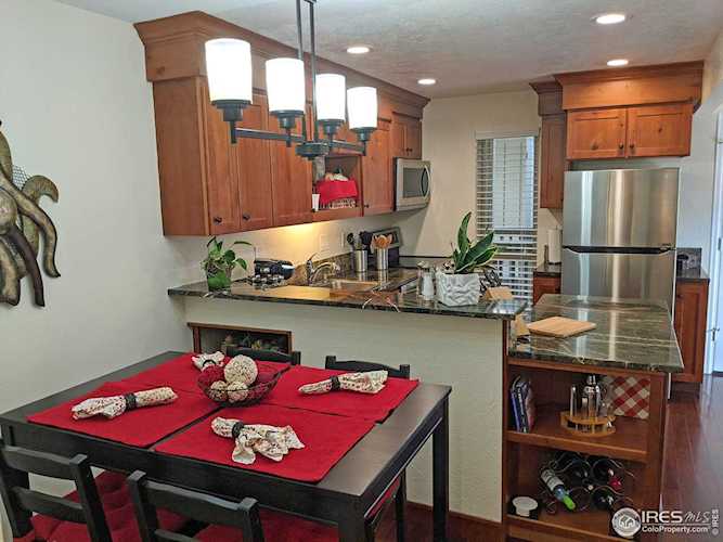 625 Manhattan Pl Boulder, CO 80303