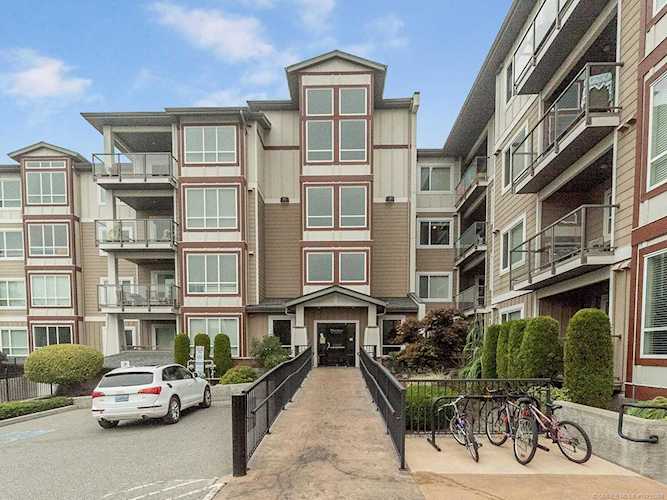 850 Saucier Avenue Kelowna, BC V1Y6A3