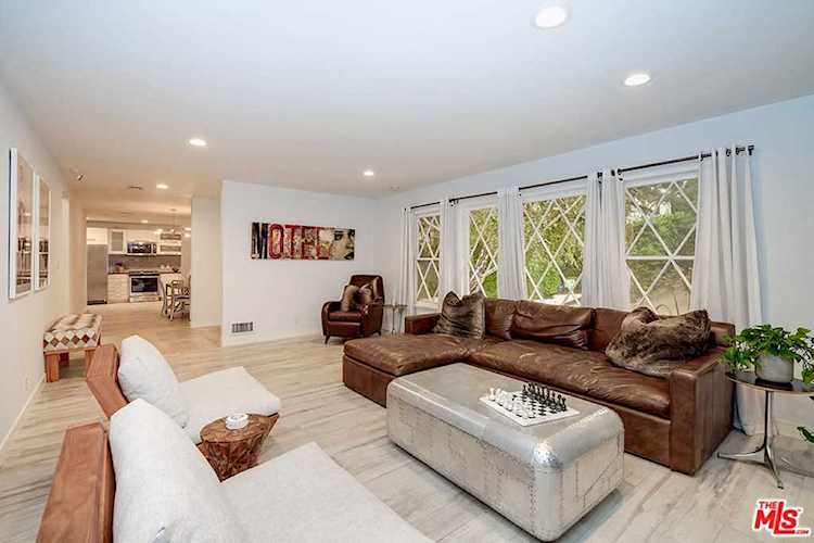 1922 N Curson Avenue Los Angeles, CA 90046