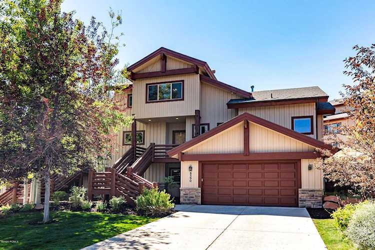 8390 N Pointe Dr Park City, UT 84098
