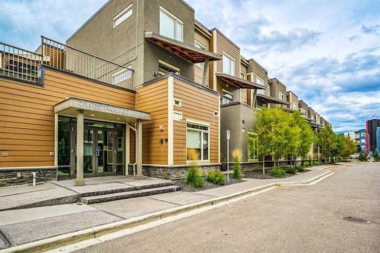 7 Westpark Common SW #203 Calgary, AB T3H 0Y4