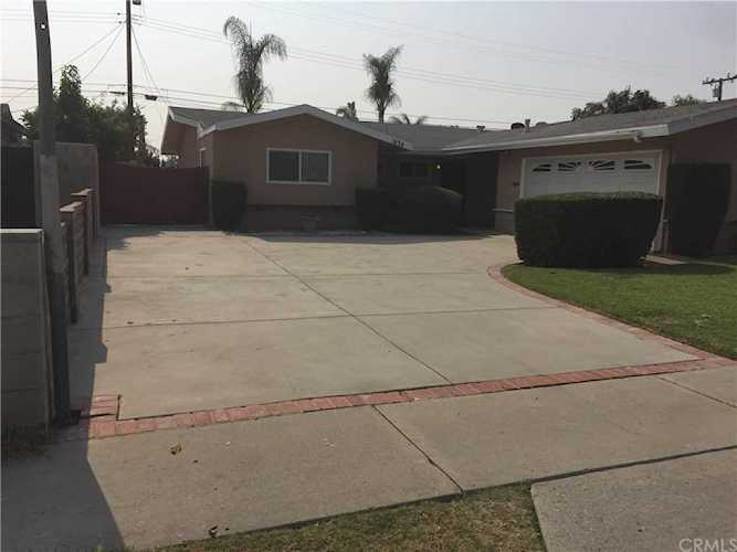 1434 Willow Avenue La Puente, CA 91746