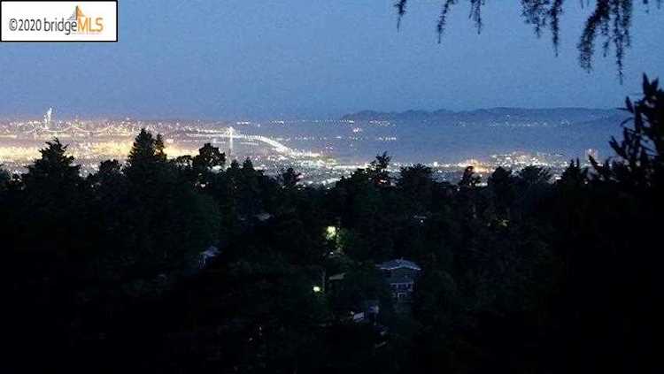 8778 Skyline Boulevard Oakland, CA 94611