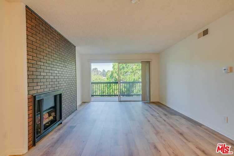 1307 Raintree Circle Culver City, CA 90230