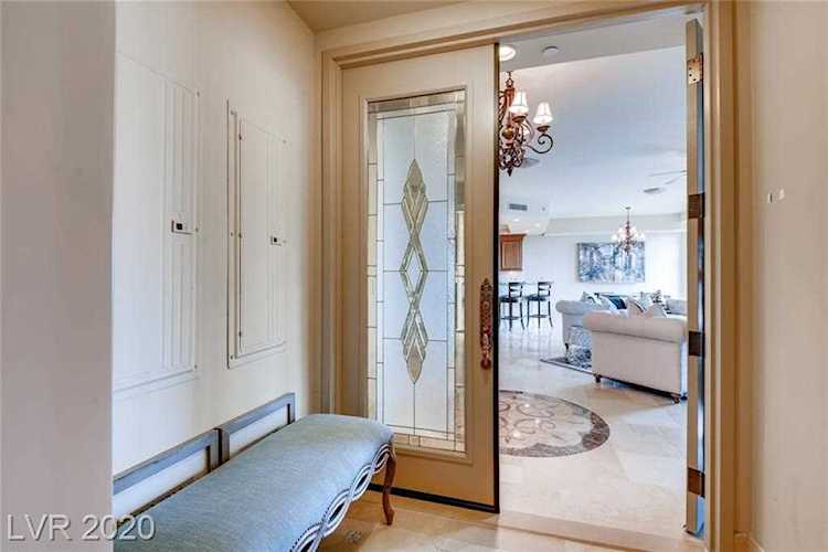 9101 Alta Dr #404 Las Vegas, NV 89145