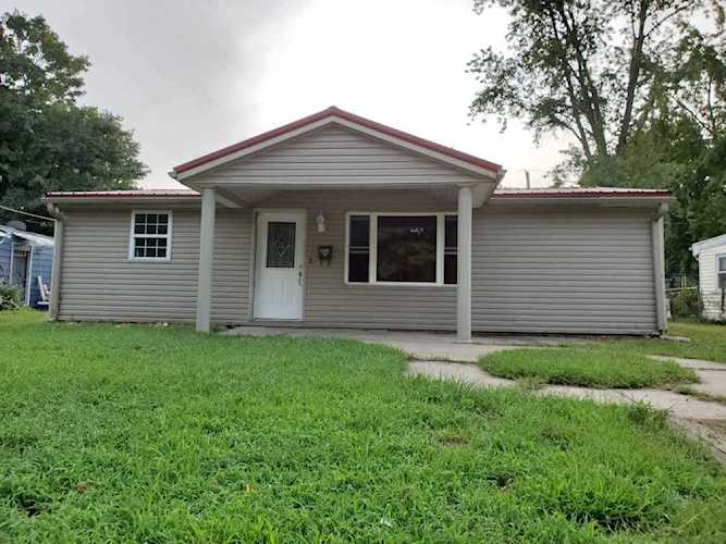 2801 S Roosevelt Drive Evansville, IN 47714