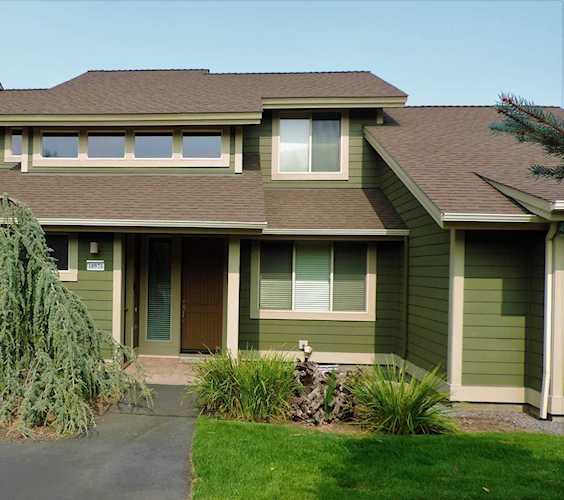 10973 Village Loop Redmond, OR 97756