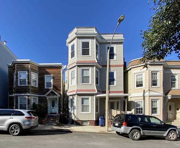 740 E 3rd Boston, MA 02127