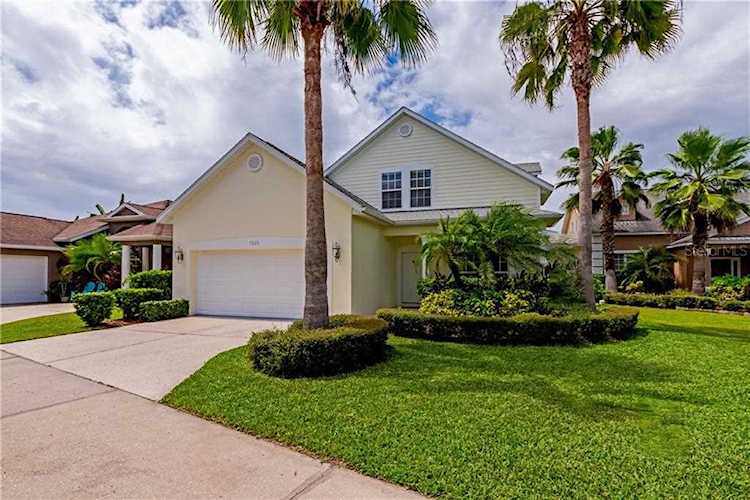 5220 Levi Ln Sarasota, FL 34233