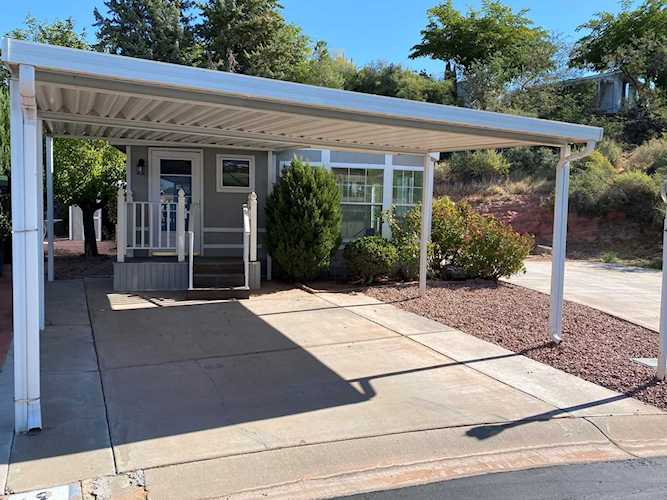 2990 E Riverside DR #9 St George, UT 84790