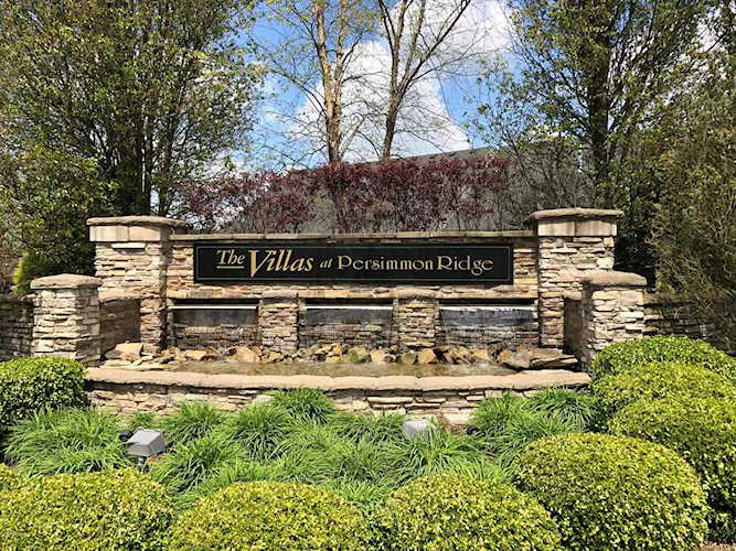 137 Whispering Pines Cir Louisville, KY 40245