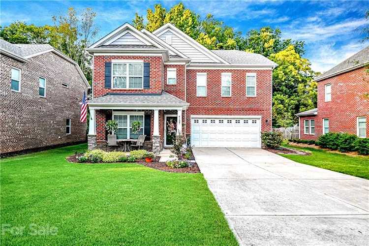 4127 Stacy Blvd Charlotte, NC 28209