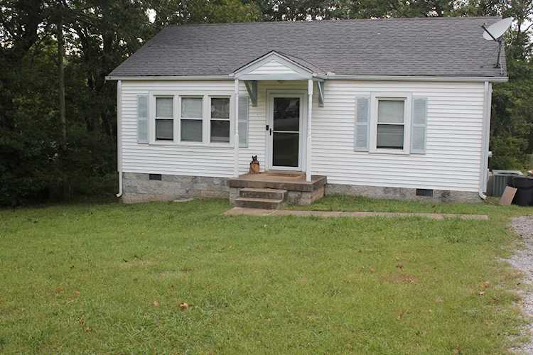 143 Murray Ln La Vergne, TN 37086