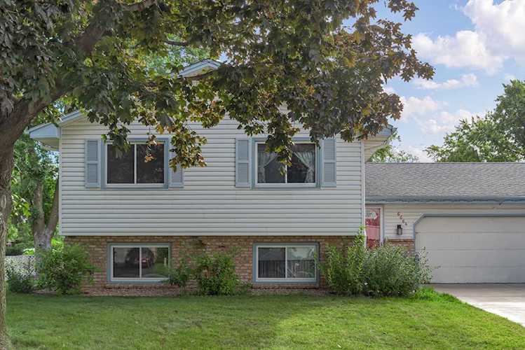 6664 Hillsboro Avenue N Brooklyn Park, MN 55428