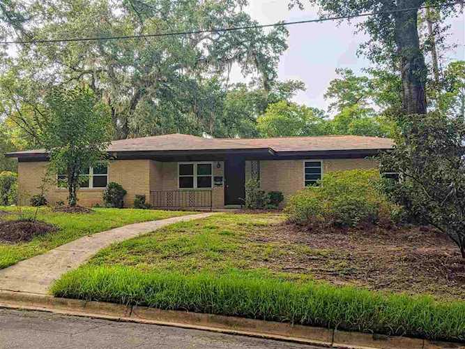 1247 Clark Ave Tallahassee, FL 32301 in Woodland Drives Photo 1