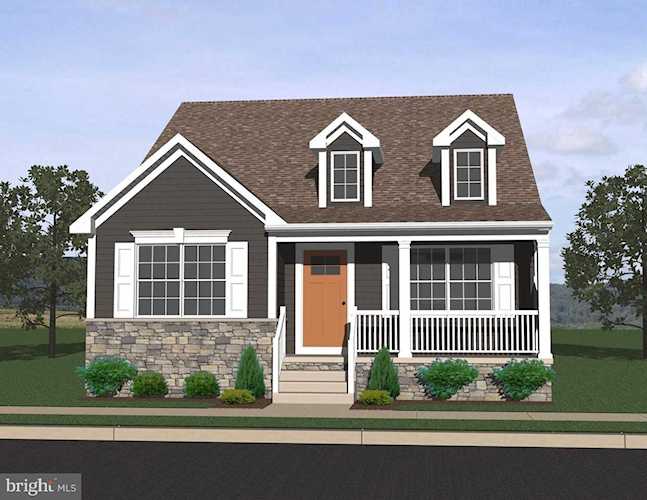 9 Coastal Ave #5 Ephrata, PA 17522