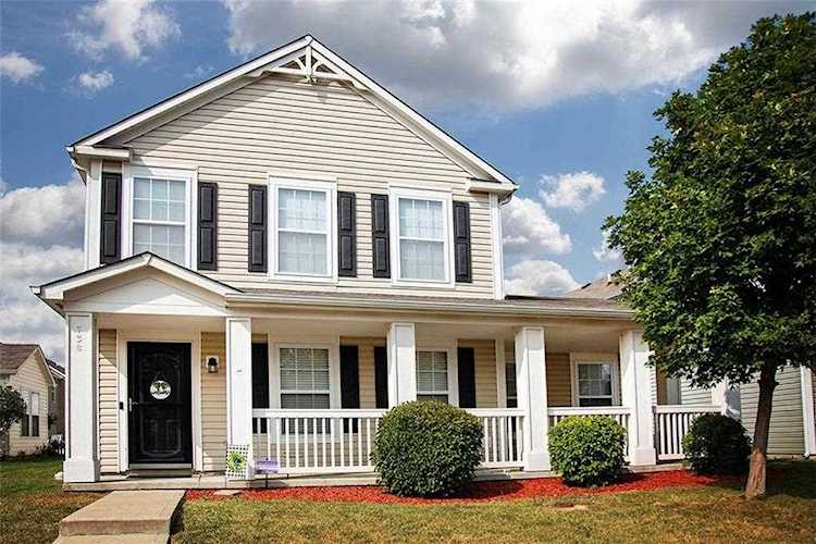738 Chestnut Lane Brownsburg, IN 46112