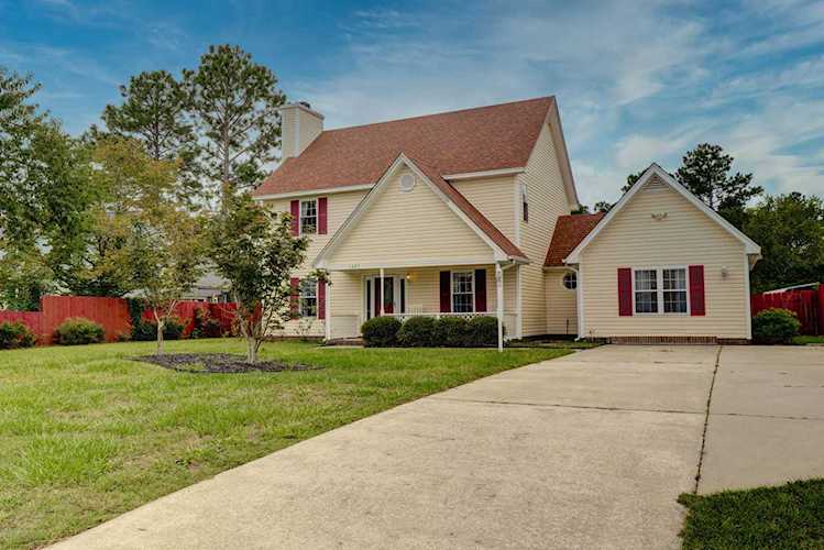 1407 Spaniel Court Wilmington, NC 28411