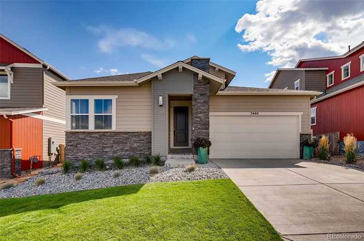 3460 Ghost Dance Dr Castle Rock, CO 80108