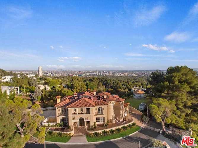 1142 Calle Vista Drive Beverly Hills, CA 90210