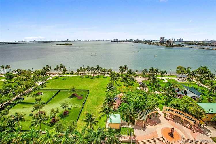 1800 N Bayshore Dr #1201 Miami, FL 33132