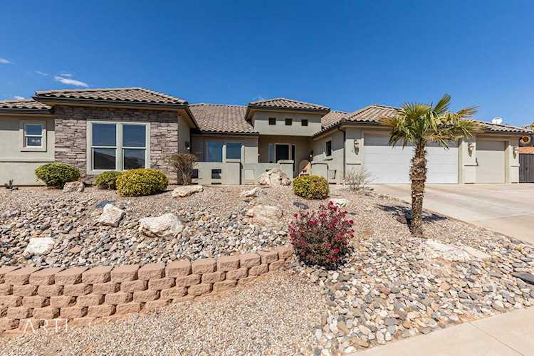 1031 E Outlaw Gulch Washington, UT 84780