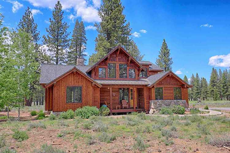12403 Lookout Loop Truckee, CA 96161