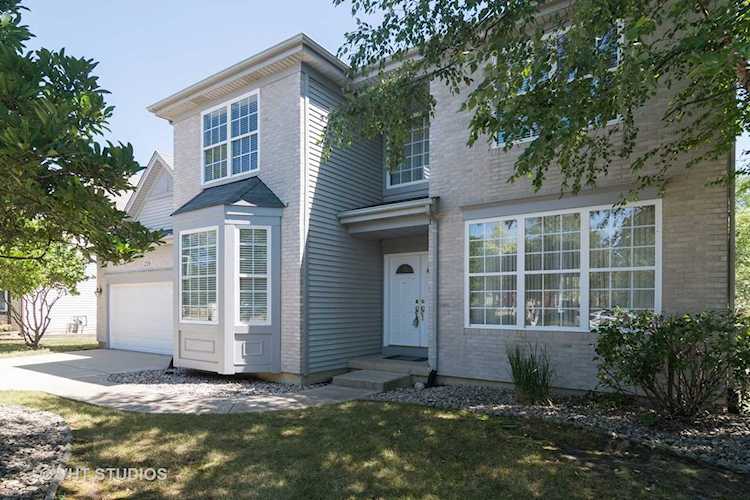209 Regency Blvd Sugar Grove, IL 60554