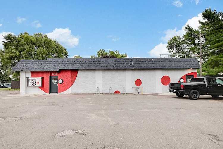 5357 42nd Avenue S Minneapolis, MN 55417