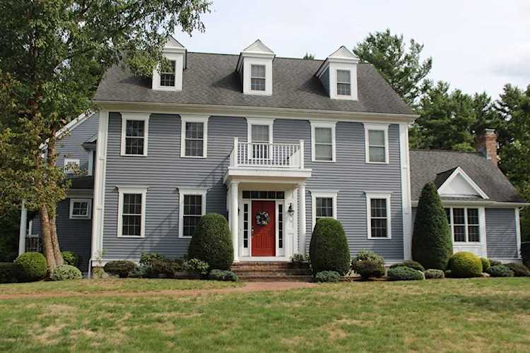 48 Honeysuckle Lane Hanover, MA 02339